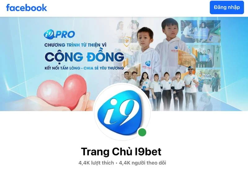 Theo dõi và trò chuyện qua mạng xã hội Theo dõi và trò chuyện qua mạng xã hội